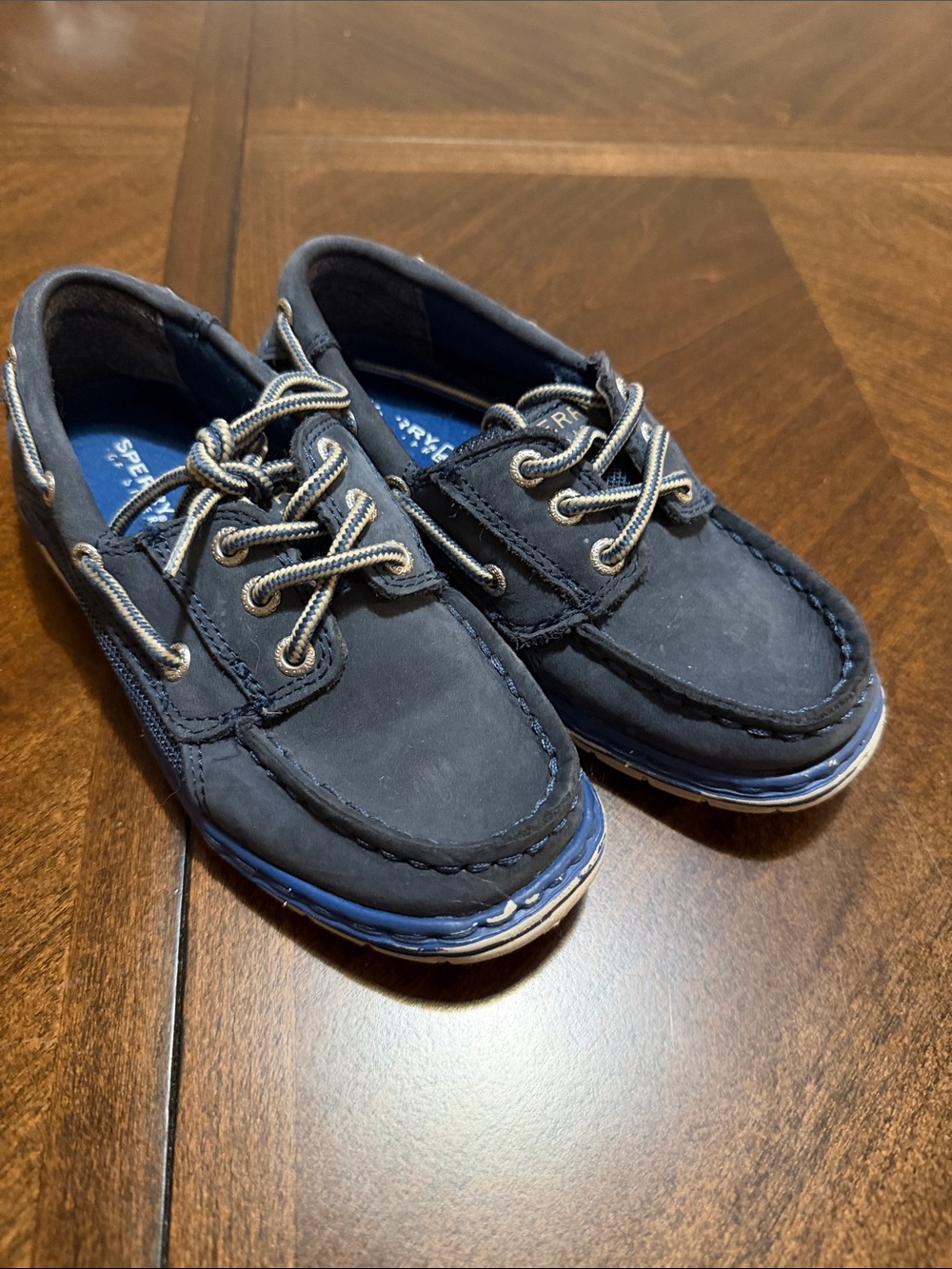 Sperry Navy Blue Leather Boat Shoes with Gray Contrast Laces